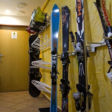 Hotel Erika Špindlerŭv Mlýn Dış mekan fotoğraf