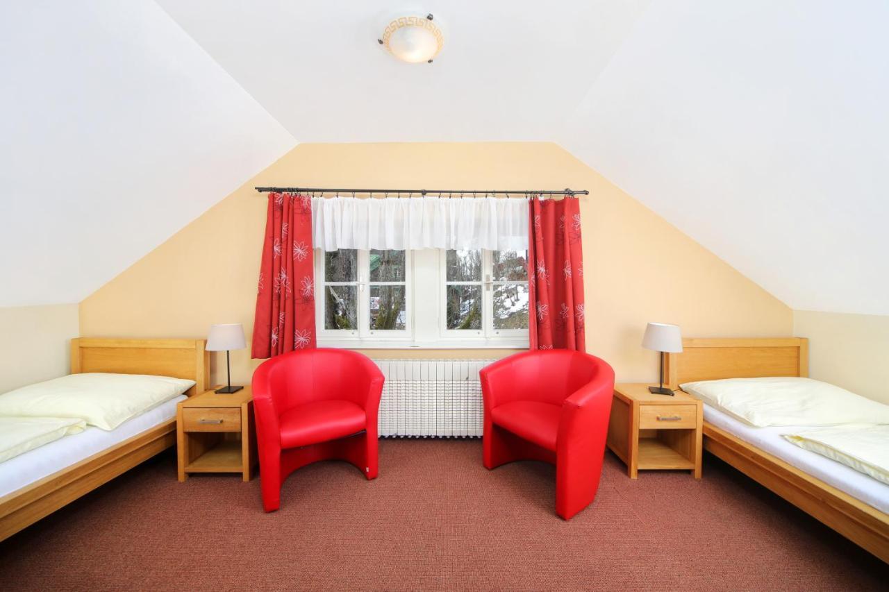 Hotel Erika Špindlerŭv Mlýn Dış mekan fotoğraf