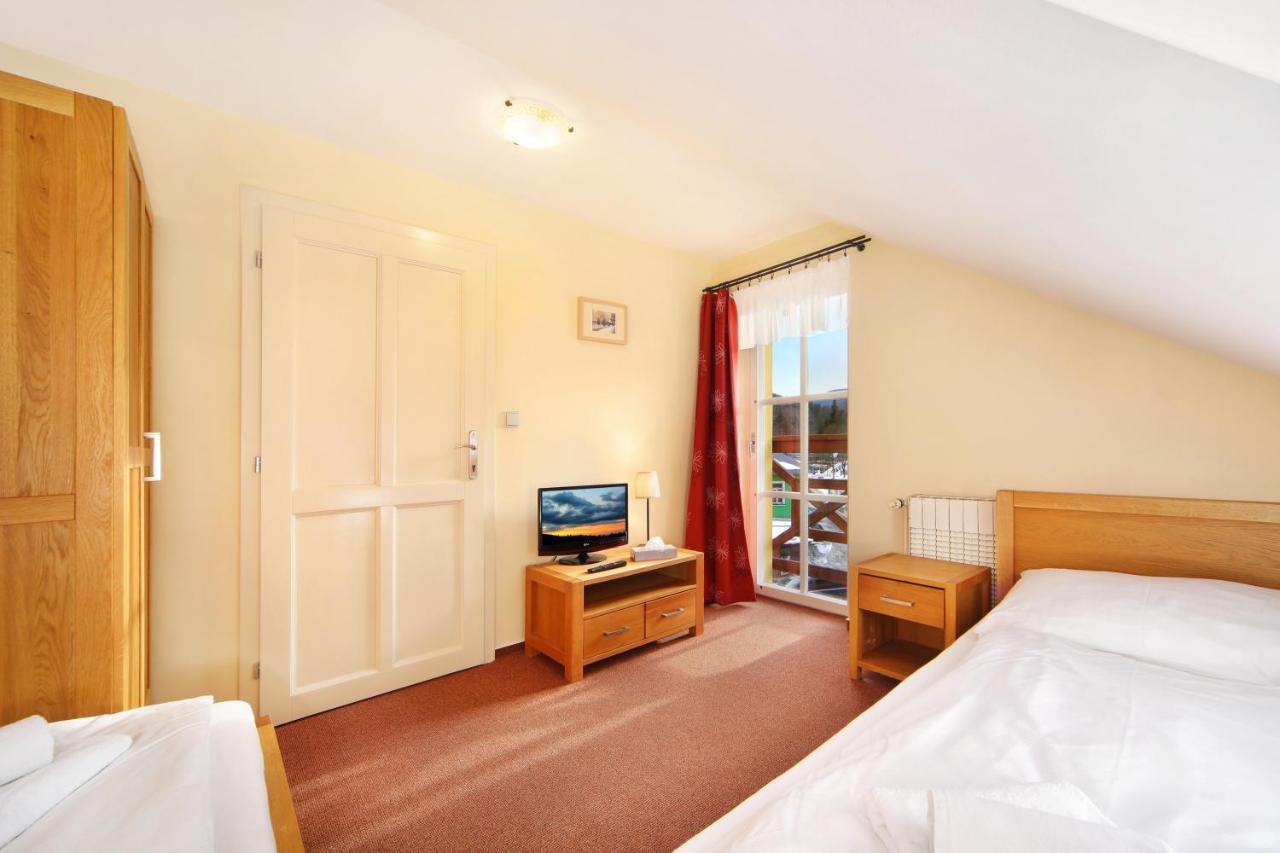 Hotel Erika Špindlerŭv Mlýn Dış mekan fotoğraf