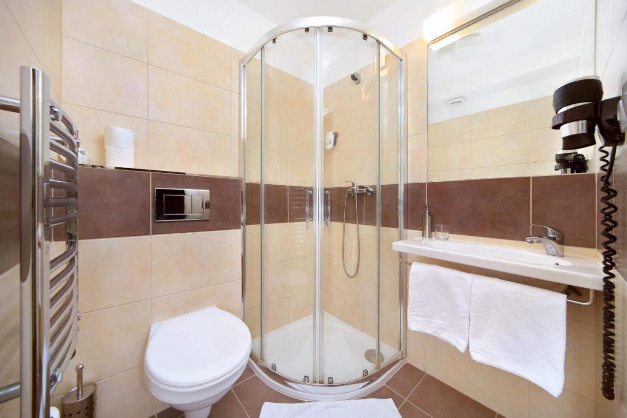 Hotel Erika Špindlerŭv Mlýn Dış mekan fotoğraf