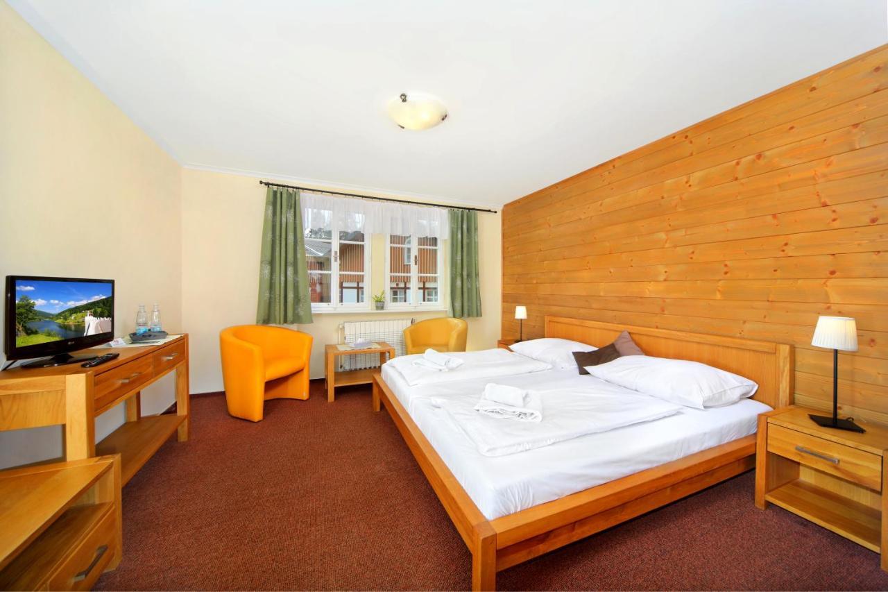 Hotel Erika Špindlerŭv Mlýn Dış mekan fotoğraf
