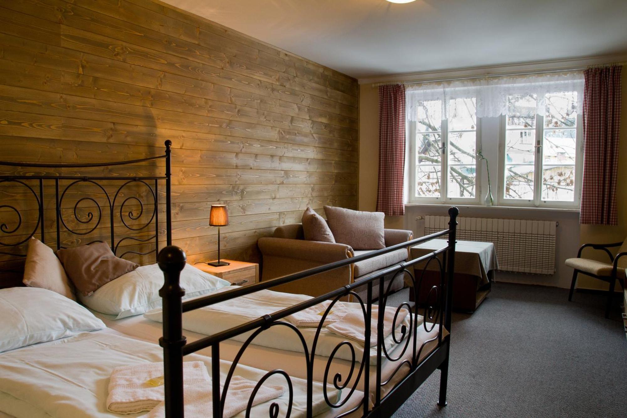 Hotel Erika Špindlerŭv Mlýn Dış mekan fotoğraf