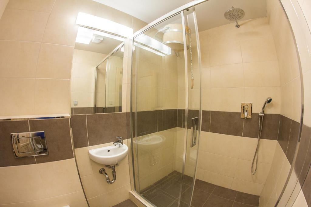 Hotel Erika Špindlerŭv Mlýn Dış mekan fotoğraf